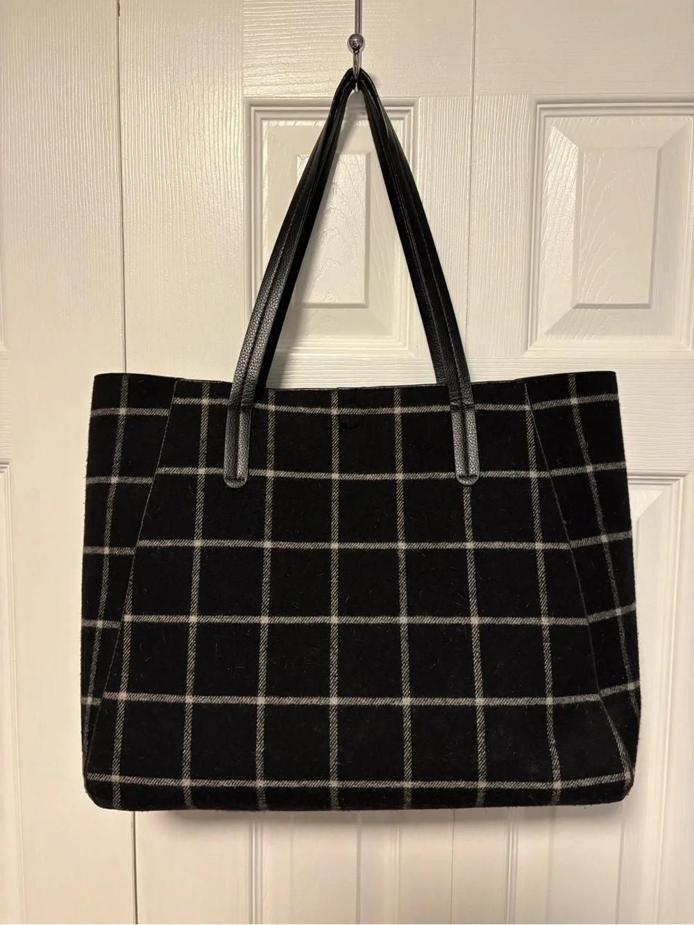 Beautiful Black Plaid Felt Tote Bag